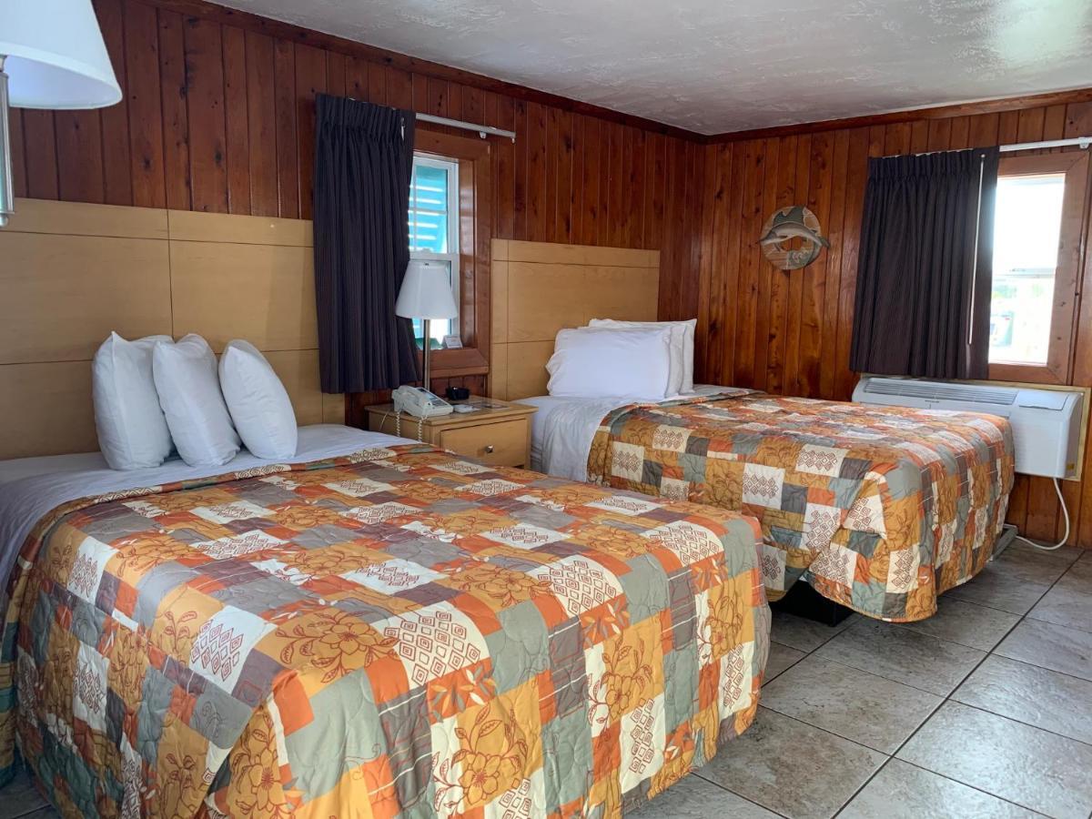 Sea Horse Inn And Cottages Нагс Хед Екстериор снимка